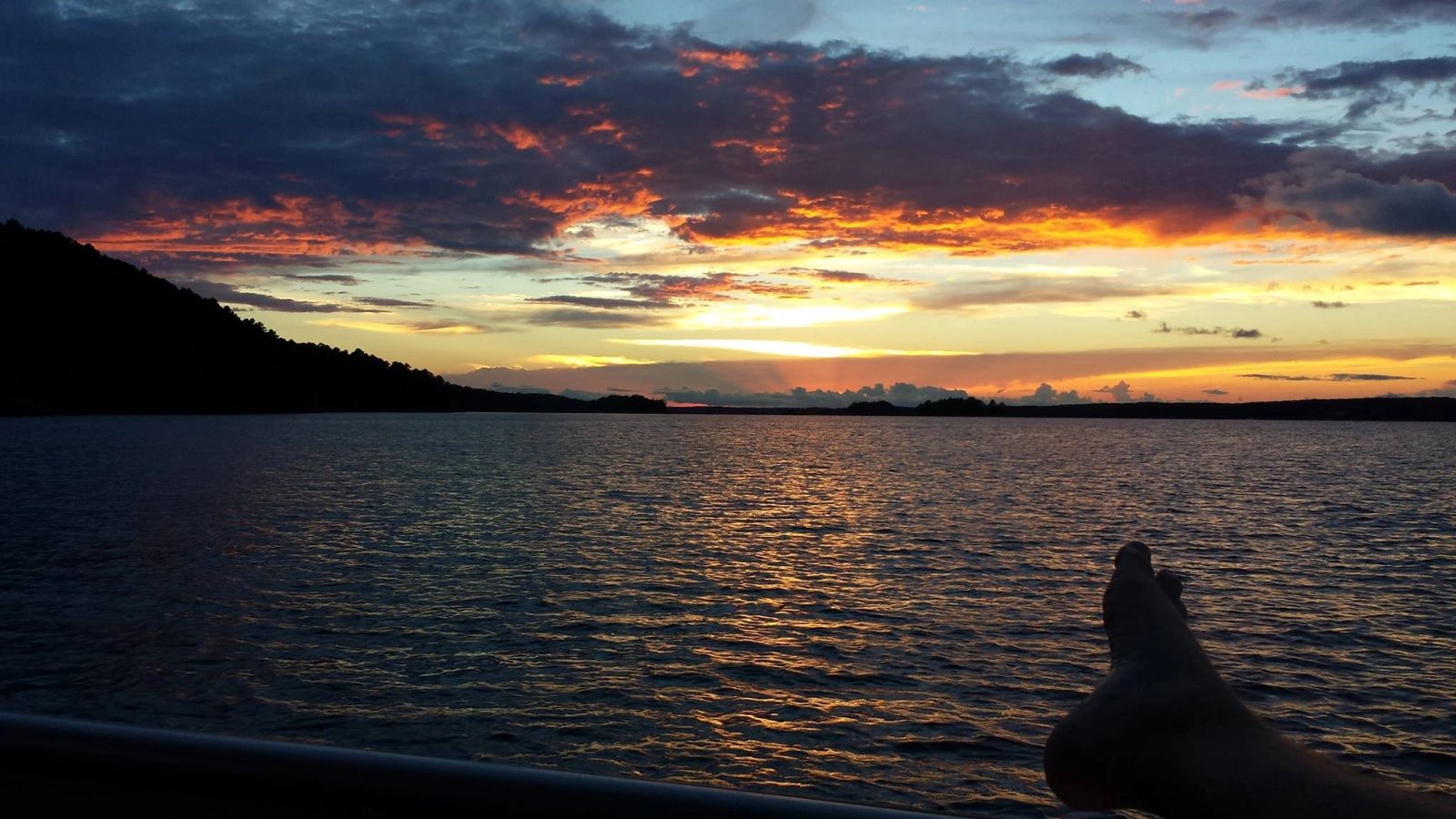 Colorful sunset across Lake DeGray
